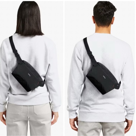 Bellroy Black Lite Unisex Sling Back - Picture 2 of 15